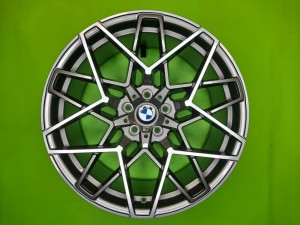 19XS BF-10 5-112 8.5J ET45 STBLK